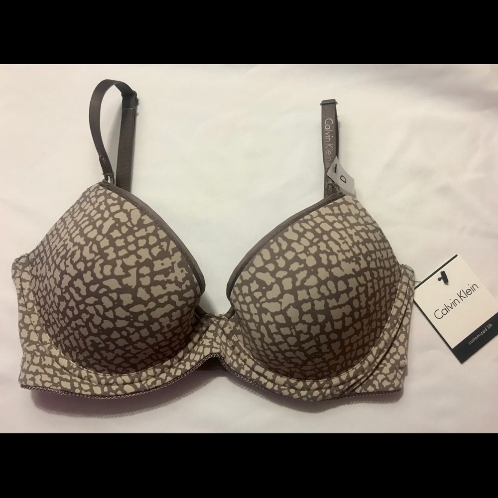 Calvin Klein NWT Custom Lift Bra 30D